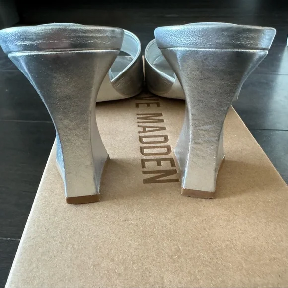 Steve Madden Heels - Picture 5 of 6